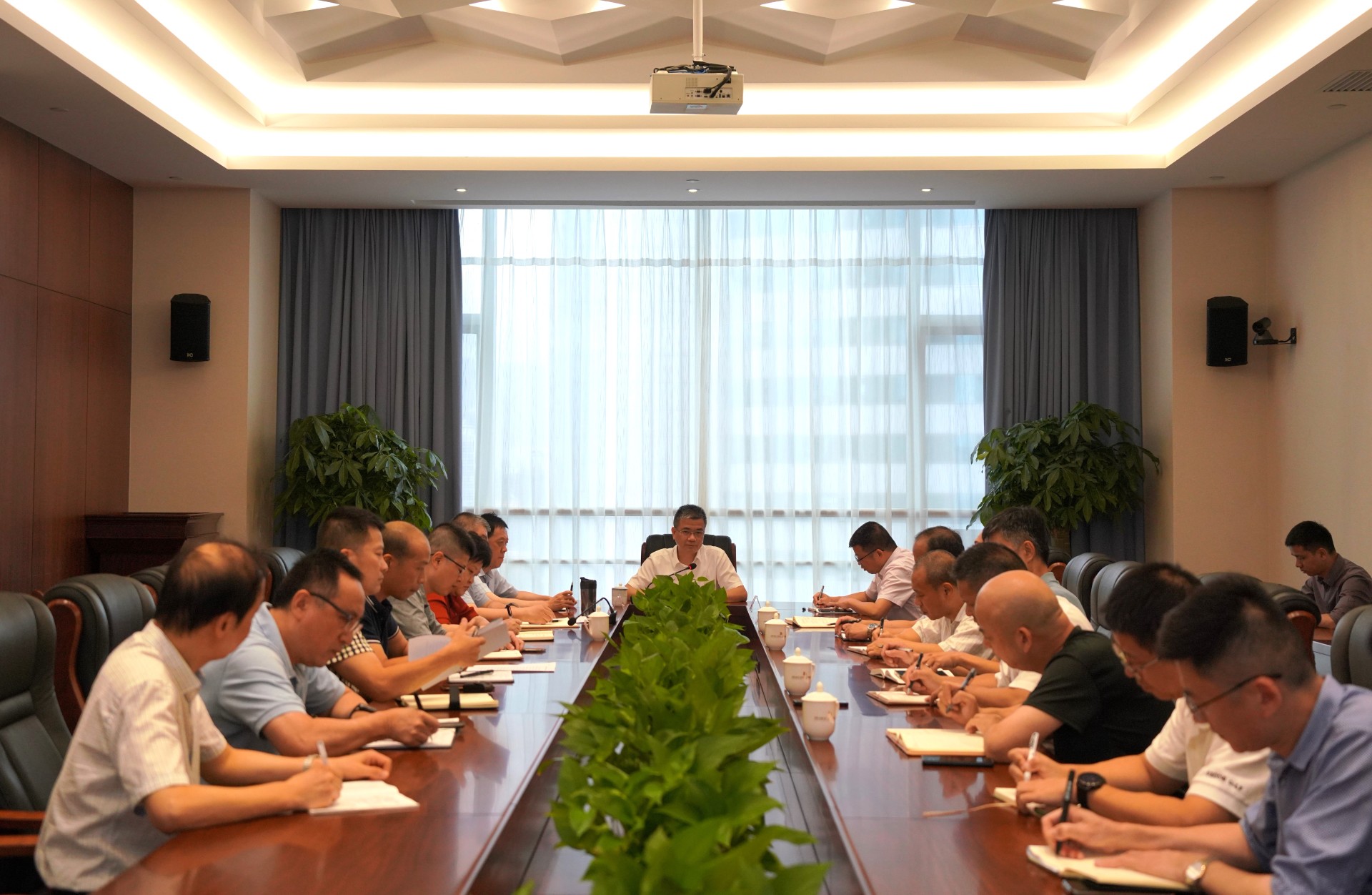 防臺(tái)會(huì)議.jpg